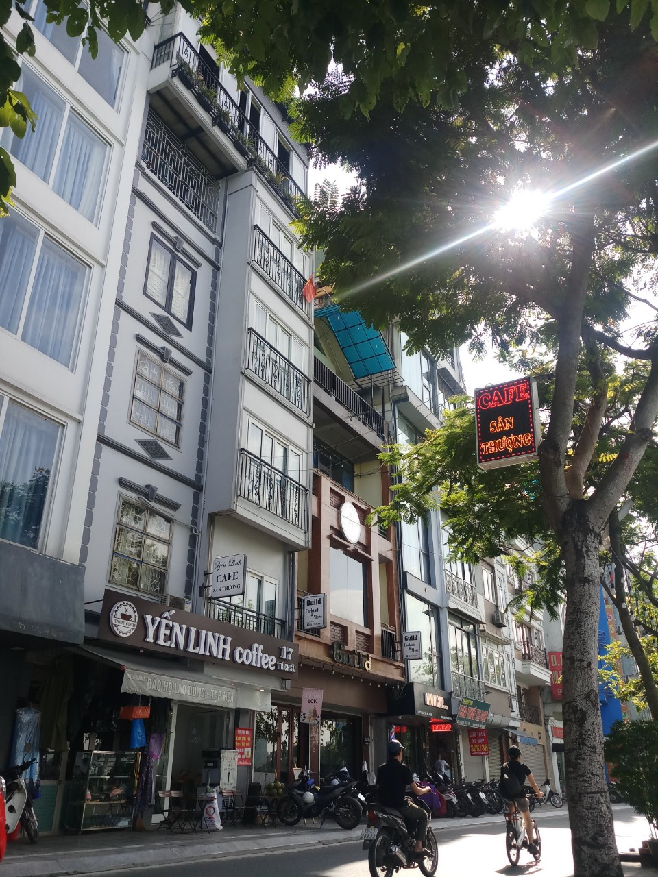 Yen Linh Coffee - Trích Sài, Tây Hồ, Hà Nội